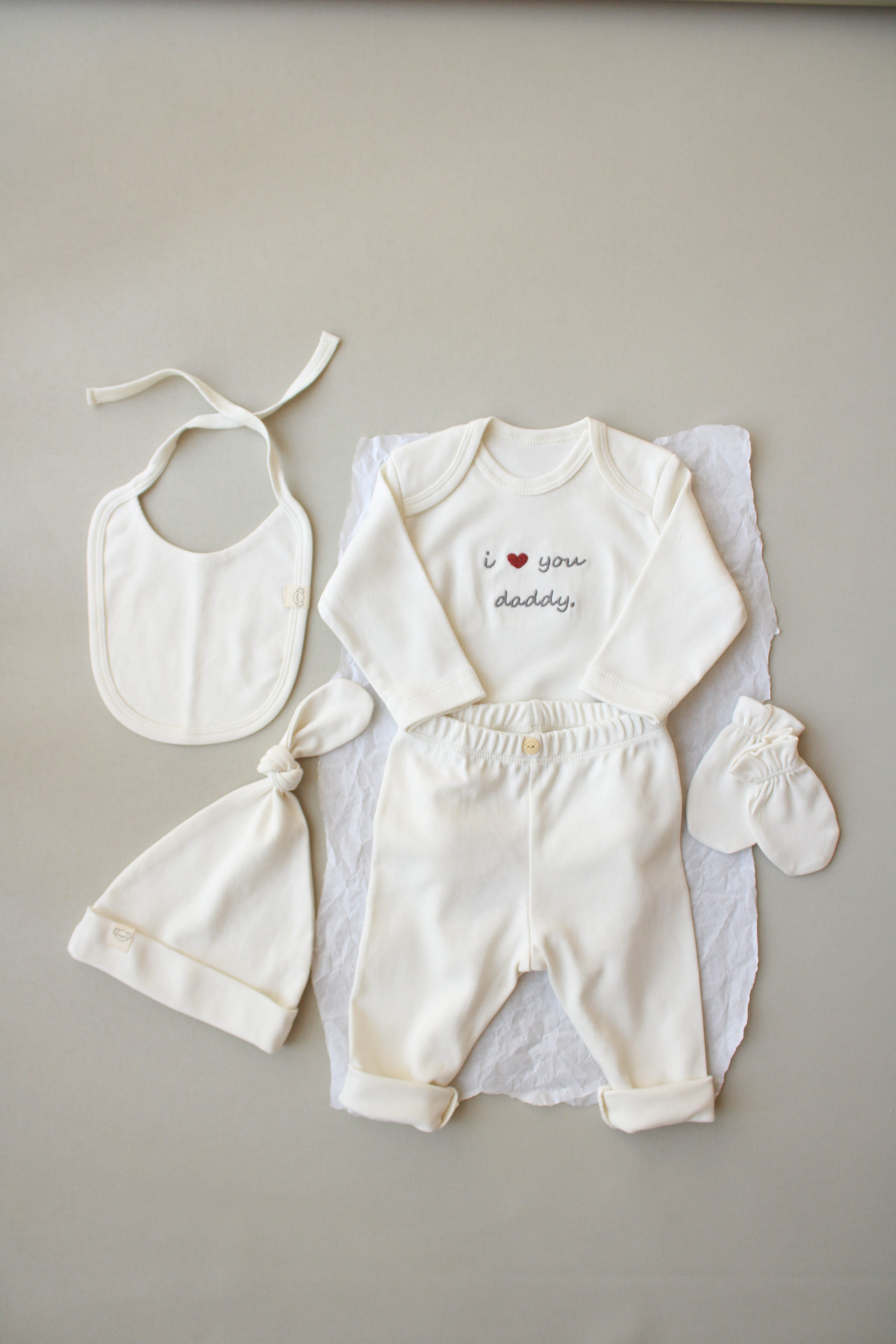 I Love You Daddy Newborn 5 Piece Set